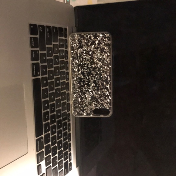 iPhone case - Picture 3 of 4